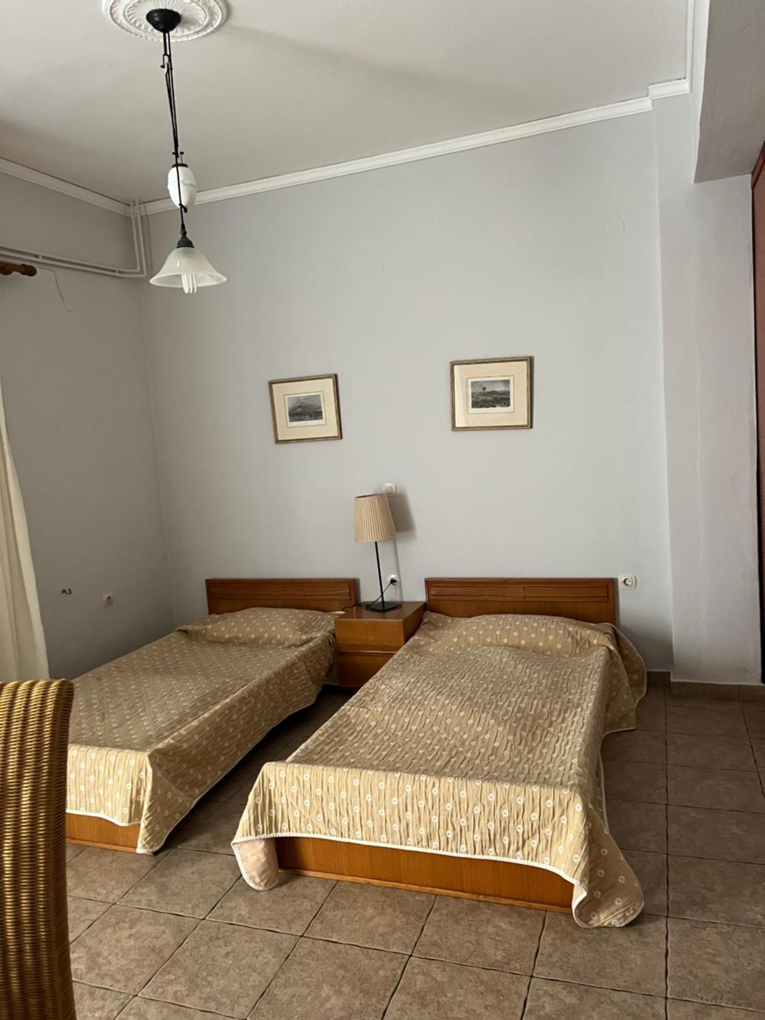 Ferienwohnung Litsa Plomari Exterior foto